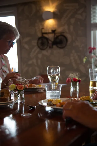 A ae fb lena maria bar