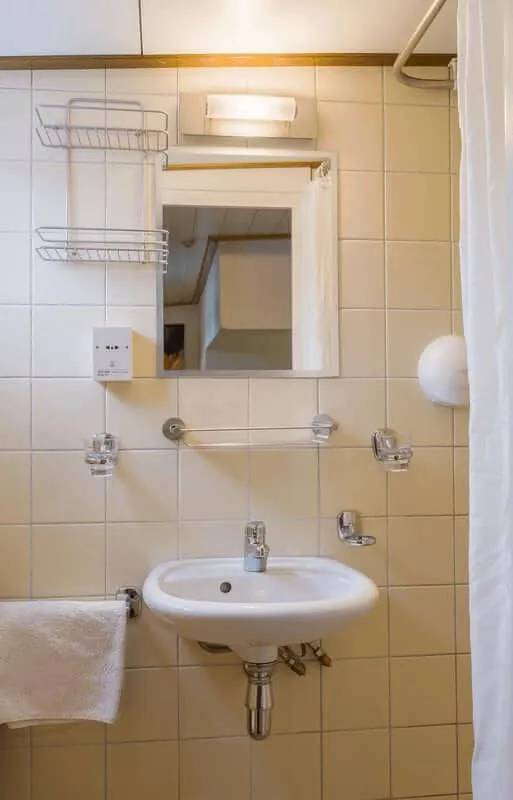 Allure cabin bathroom