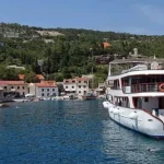 Andela lora kroatië kust erik andreassen