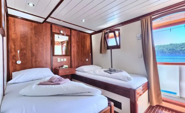 Andela lora twin cabin above deck