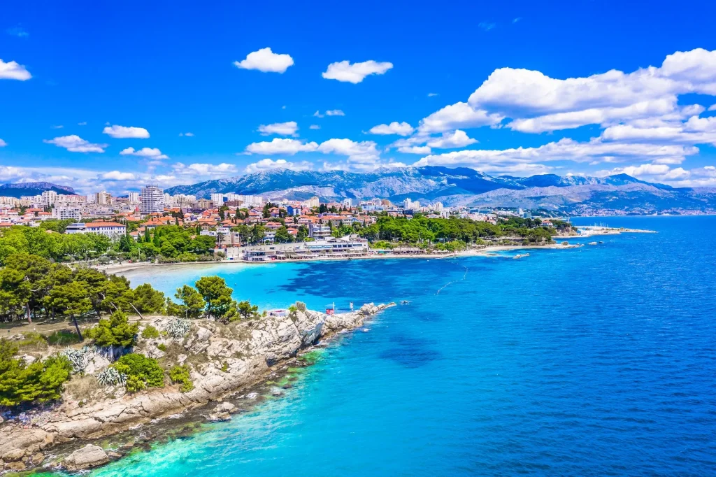 Pláže rozdělené oblasti