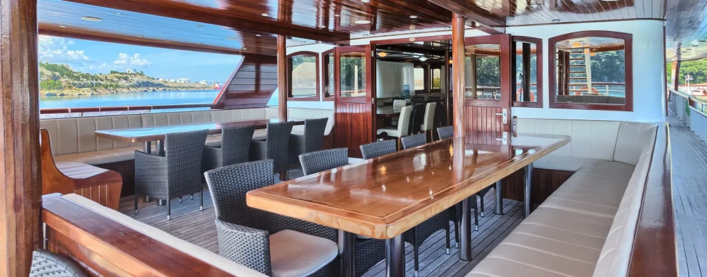 Cf andela lora na dek