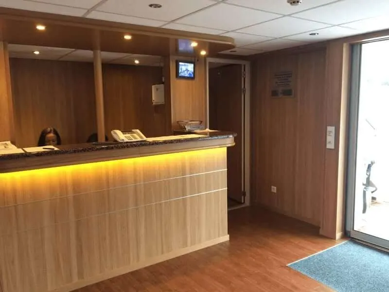 Der Amsterdamer Empfang