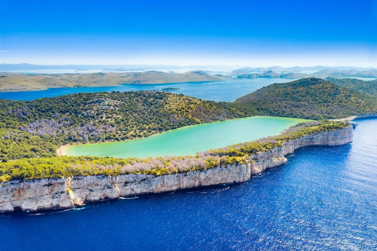 Dugi otok slano