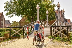 Fiets door het maritieme erfgoed van Hindeloopen