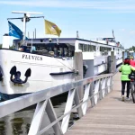 F ff gasten arriveren bij fluvius in huizen
