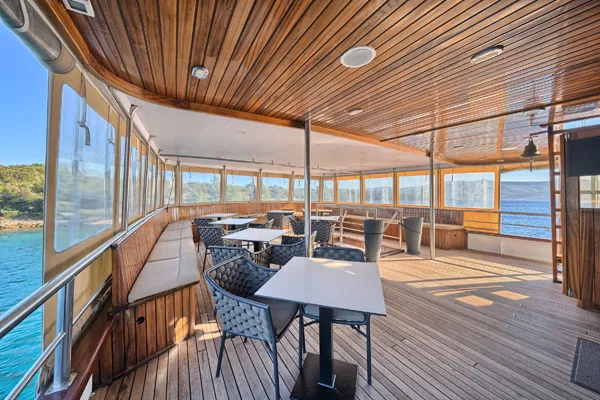 Fcfe buitensalon met het geluid van de zee