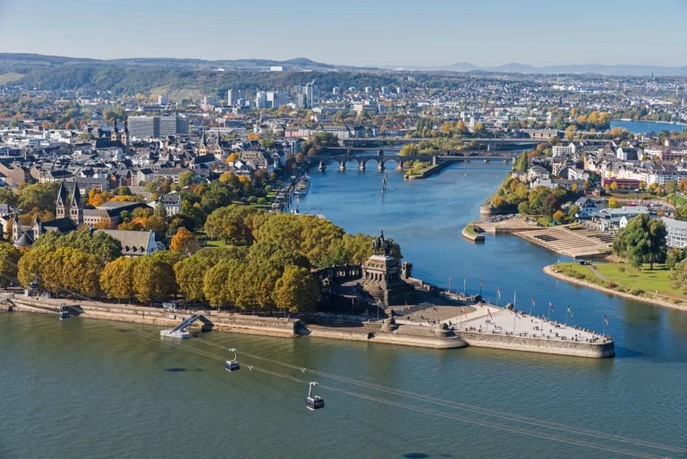 Le coin allemand (Deutsches Eck) à Coblence, Allemagne