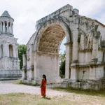Das Denkmal Les Antiques ist Teil der archäologischen Stätte Glanum in der Nähe von Saint Remy de Provence in Frankreich. Europa