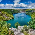Skradin uitzicht vanaf sibenik brug