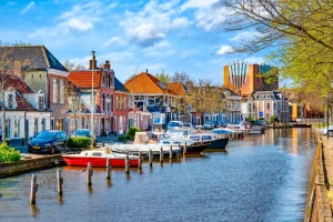 Duik in de architectonische hoogstandjes van Sneek